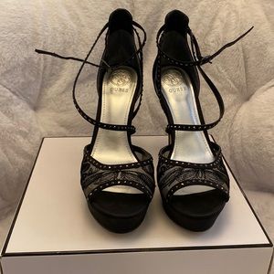 Guess satin & lace heels with box